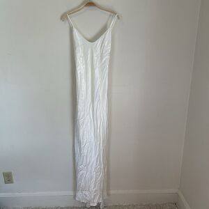 Meshki Kailey Dress Low Back Maxi Detachable Bow Train Wedding Bridal Small NWT